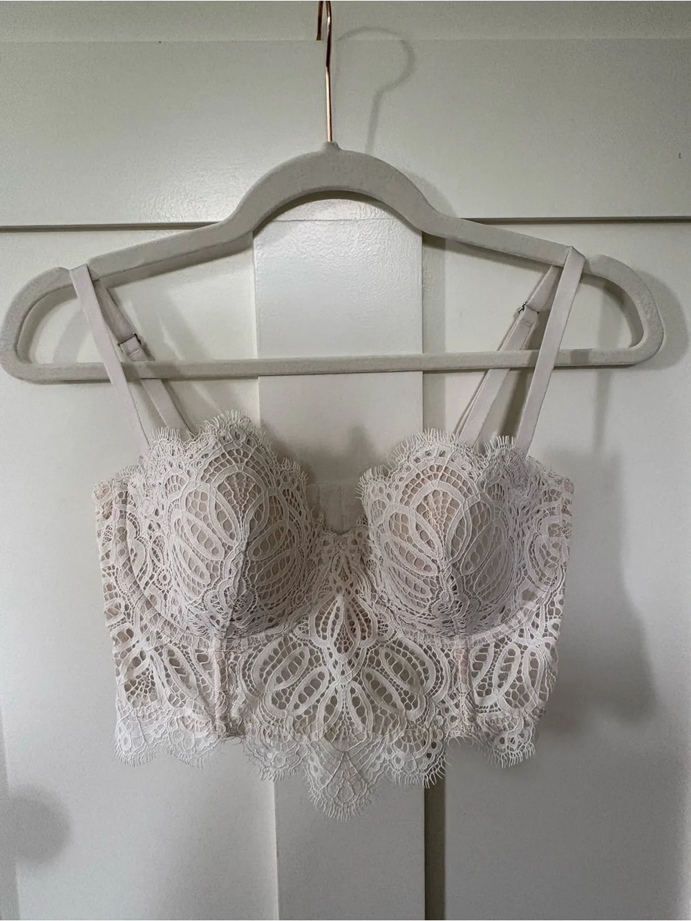 Victoria's Secret Lace Longline Bralette in Cream 34D - Picture 2 of 9